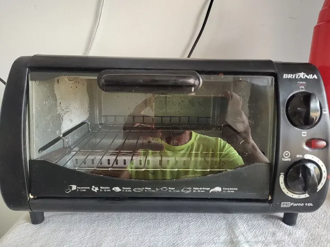 Mini forno elétrico funcionando perfeitamente troco por micro ondas 