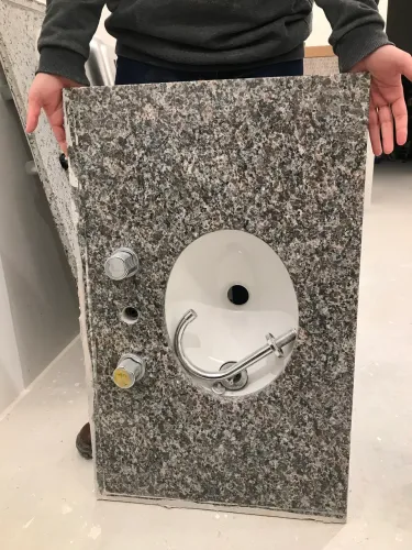 Bancada de granito com Cuba de louça