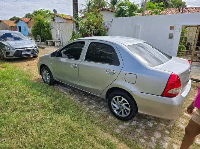 Toyota Etios X Sedan 1.5 Flex 16V 4P Aut. 2018