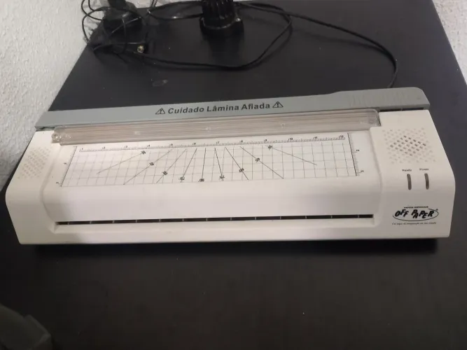 Máquina de plastificar