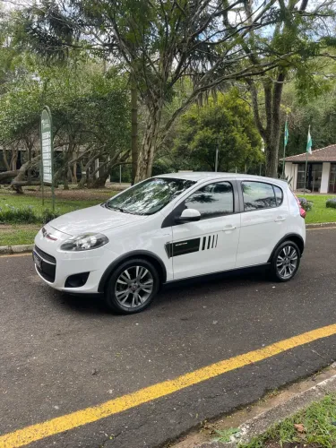 Fiat Palio Sporting Dualogic 1.6 Flex 16V 5P 2013