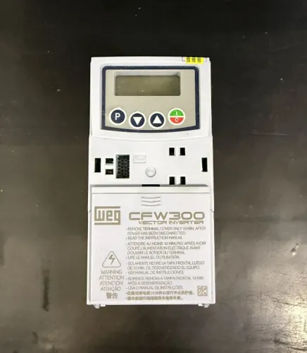 Inversor De Frequencia Weg 380v Cfw300a02p6t4nb20