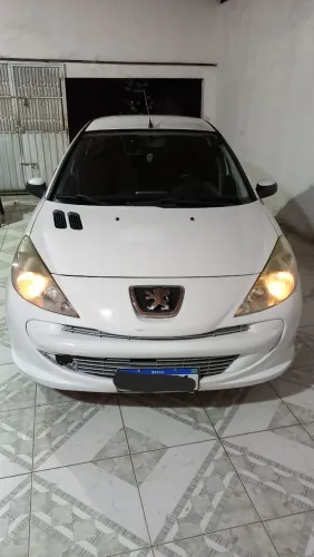 Peugeot 207 XR 1.4 Flex 8V 5P 2012