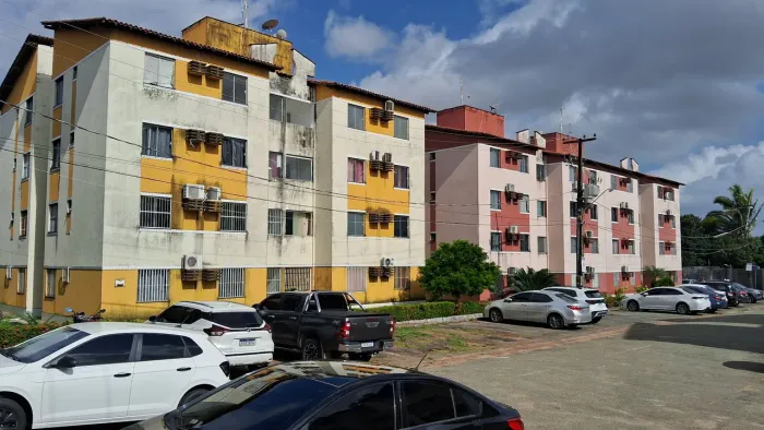 Vendo Apartamento no Condomínio Ana Paula - Anil