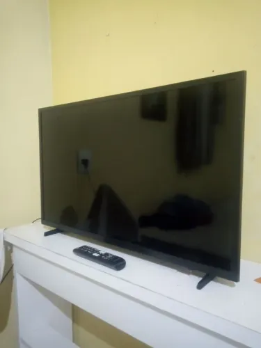 Tv Samsung 32 polegadas DE BARBADA