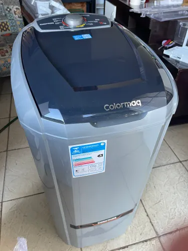 Vendo tanquinho semi novo !!!15 kilos 