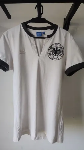 Camisa Alemanha Adidas Originals Retro Deutscher Fussball Bund Tam M