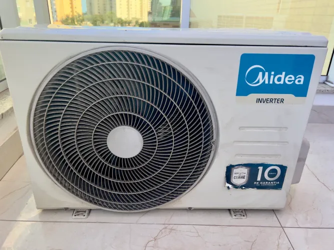 SPLIT MIDEA INVERTER 9.000 BTUS