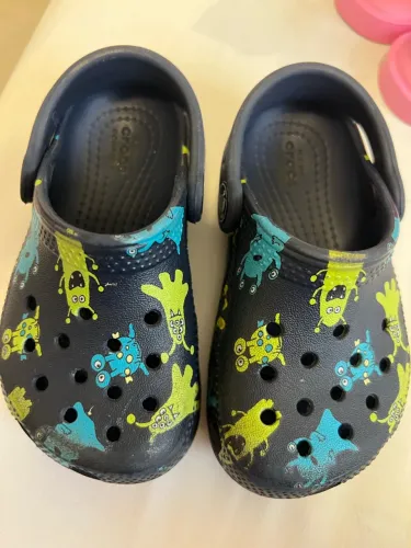 Crocs monstros azul C7