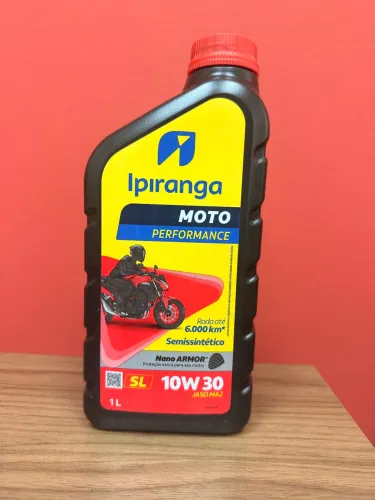 Óleo para motor de moto Ipiranga 