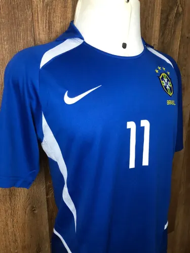 Camisa Brasil Ronaldinho Gaúcho azul 11 retrô copa de 2002