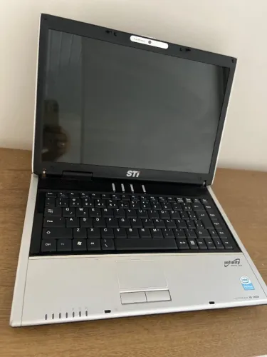 Notebook Semp Toshiba Infinity