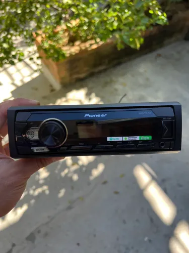 Radio pioneer mvh-s118ui