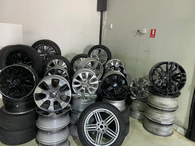 Vende -se rodas