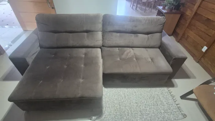 Lindo Sofá retratil/reclinavel pouco usado, perfeito 