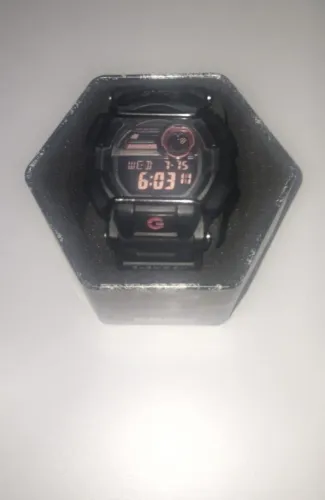 G-shock Men's grey sport watch