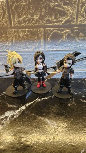 Action Figures Final fantasy Cloud Tifa Zack
