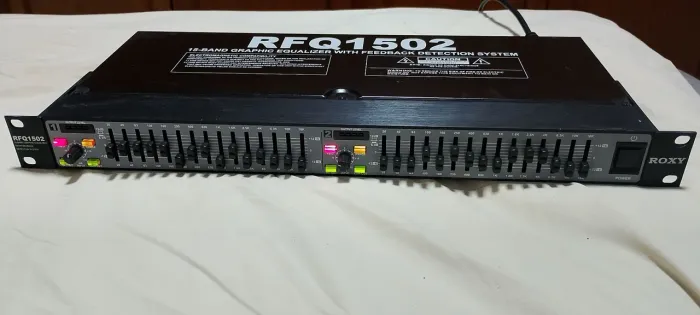 Equalizador gráfico estéreo ROXY RFQ 1502