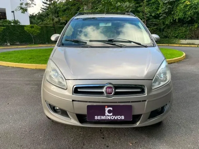 Fiat Idea Attractive 1.4 Fire Flex 8V 5P 2014