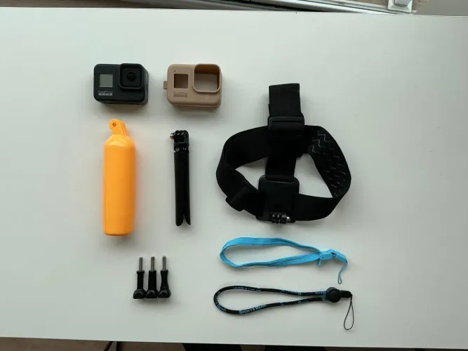 Go Pro Hero 8 Black com kit original