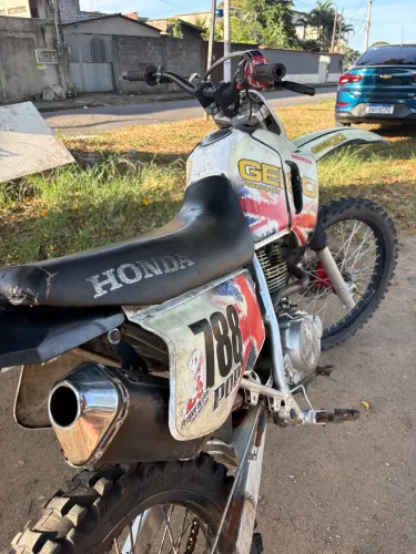 Honda xr 200