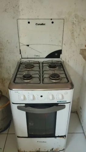 Vendo esse fogão, 4 bocas esmaltec