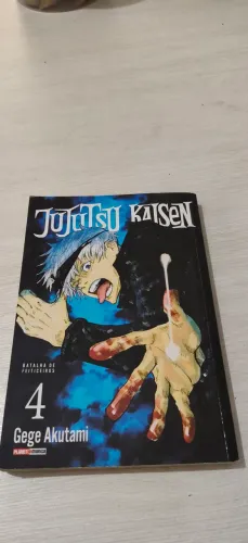 Mangá Jujutsu Kaisen volume 4