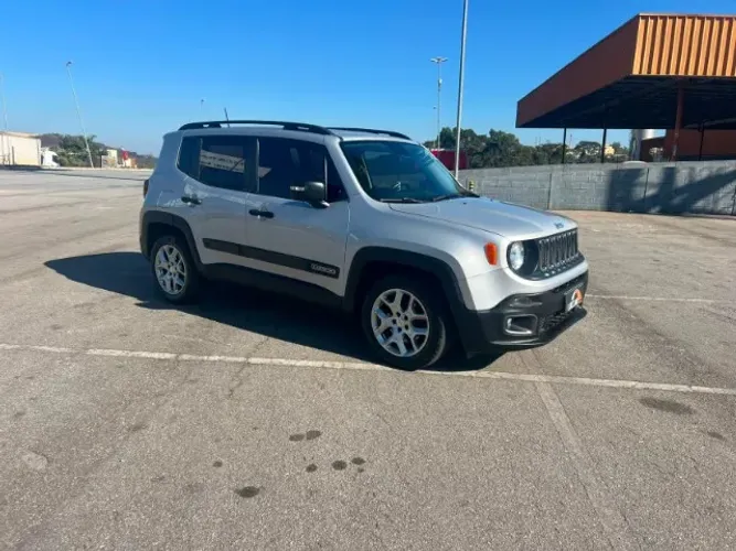 Jeep Renegade Sport 1.8 4X2 Flex 16V Mec. 2018