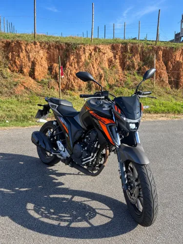 Yamaha Fazer 250 2025