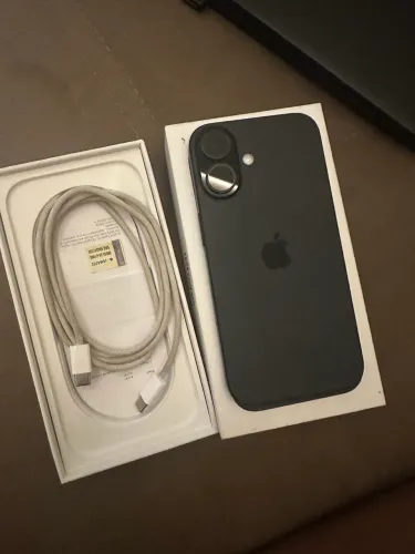 iPhone 16 256GB