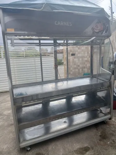 Balcão para carnes.