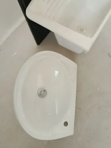 Kit lavabo, pia e tanque.