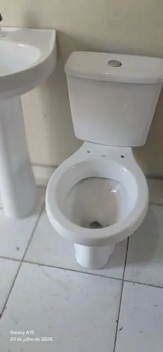 Vaso acoplado branco