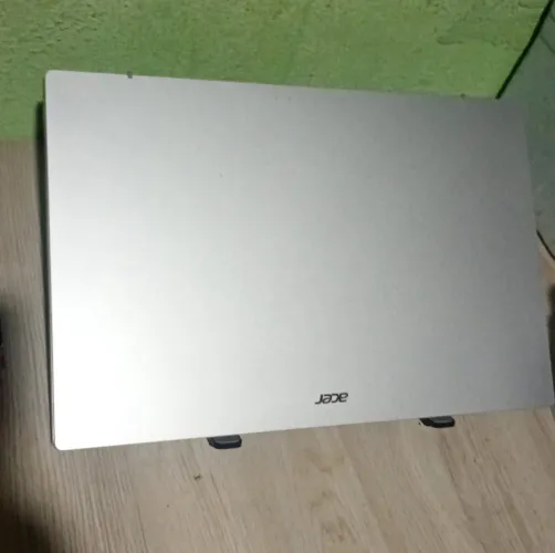 Vende-se Notebook Acer