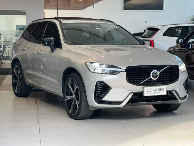 Volvo XC-60 T-8 Ultim.dark 2.0 AWD (híbrido) 2023