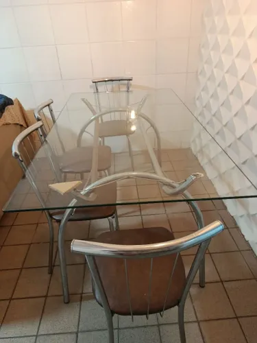 Mesa tampo de  vidro