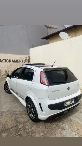 Fiat Punto T-jet 1.4 16V Turbo 5P 2013