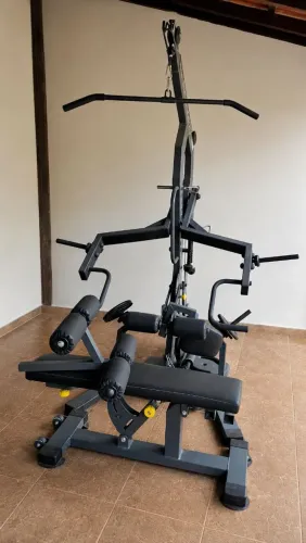 Estação musculação SelectFit