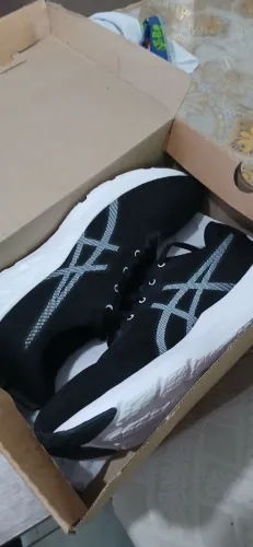 Tenis  asics novo sem uso