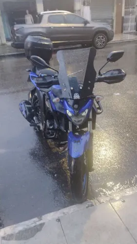 Vendo fz25 excepcional estado