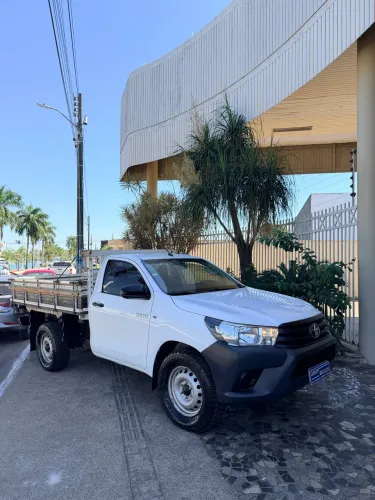 Toyota Hilux Chassi 4X4 2.8 TDI Diesel Mec. 2020