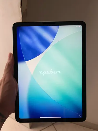 iPad Air 4TH 64GB (COR RARA)