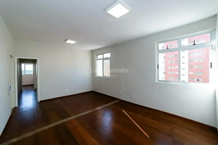 Apartamento à venda no bairro Santa Efigênia