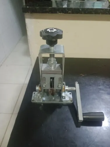 Máquina de decapagem de fios de cobre