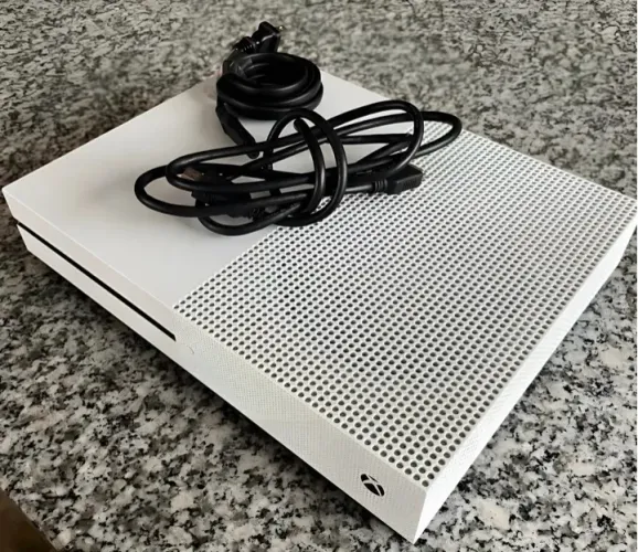 Xbox one s 1tb extra