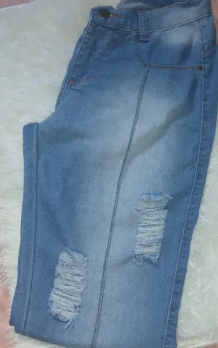 8 CALÇA JEANS FEMINA N?40 R$120 as 8