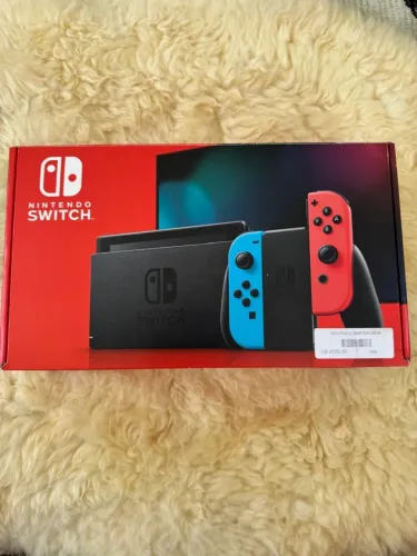 Nintendo Switch, V2, Portátil com jogo do minecraft e uma bolsinha pra guardar