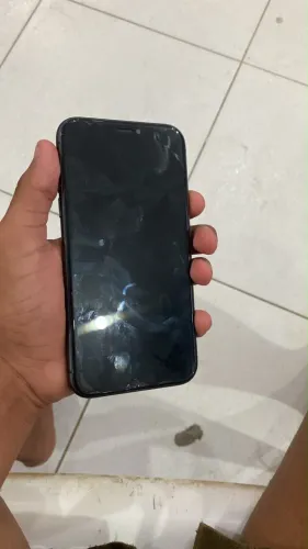 iPhone 11 impecável 
