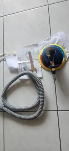 Lixadeira pneumática orbital