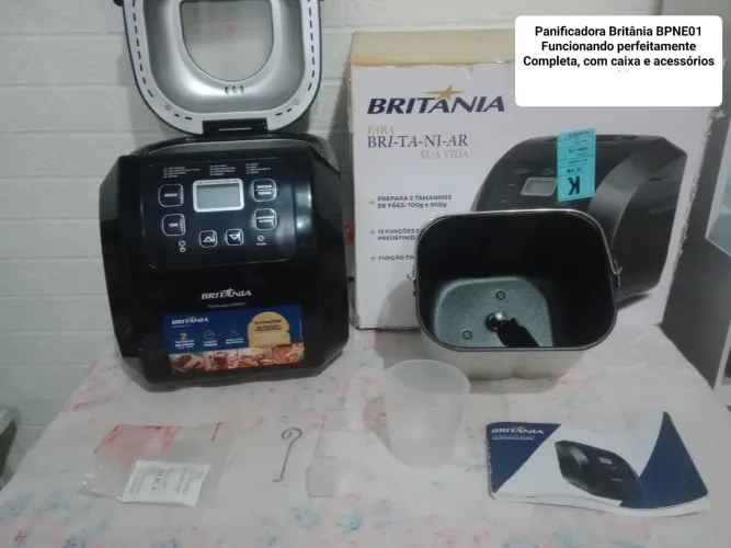 Panificadora Britânia BPNE01 Completa com Caixa e Acessórios
